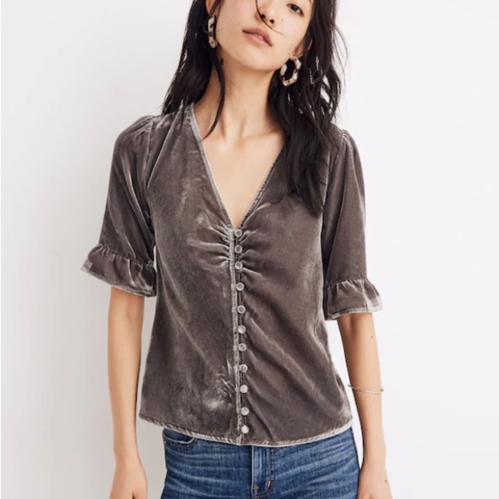Velvet button-front top,
Madewell Velvet Daylight Top, size xs